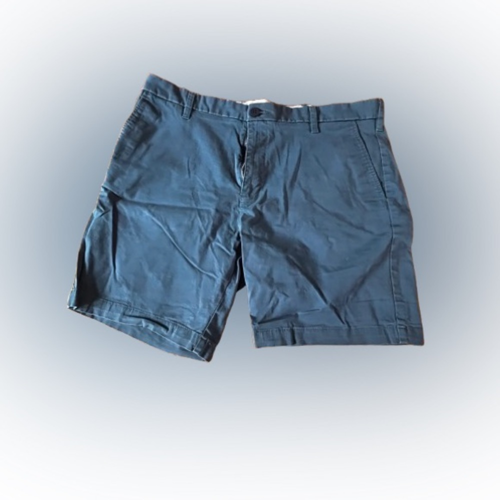 Dockers Men's Navy Flat Front Shorts - Size 36